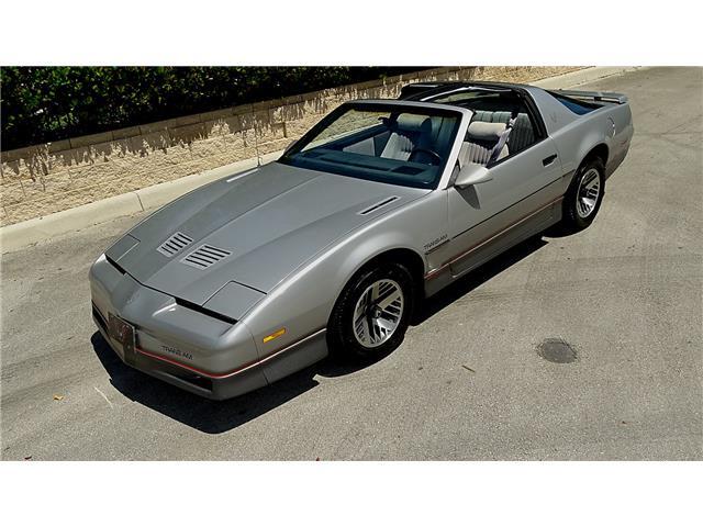 Pontiac-Trans-Am-1985-2-DOOR-HARD-TOP-3