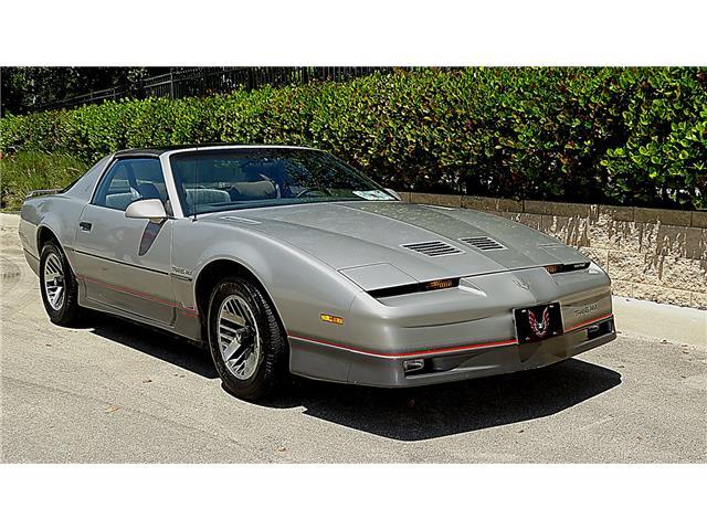 Pontiac-Trans-Am-1985-2-DOOR-HARD-TOP-6