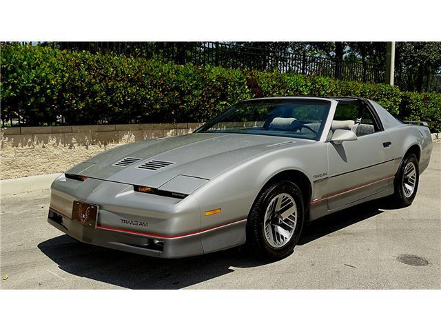 Pontiac-Trans-Am-1985-2-DOOR-HARD-TOP-7