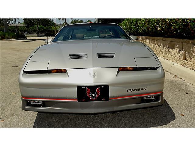 Pontiac-Trans-Am-1985-2-DOOR-HARD-TOP-9