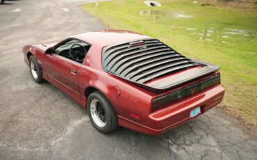 Pontiac-Trans-Am-1986-Coupe-2