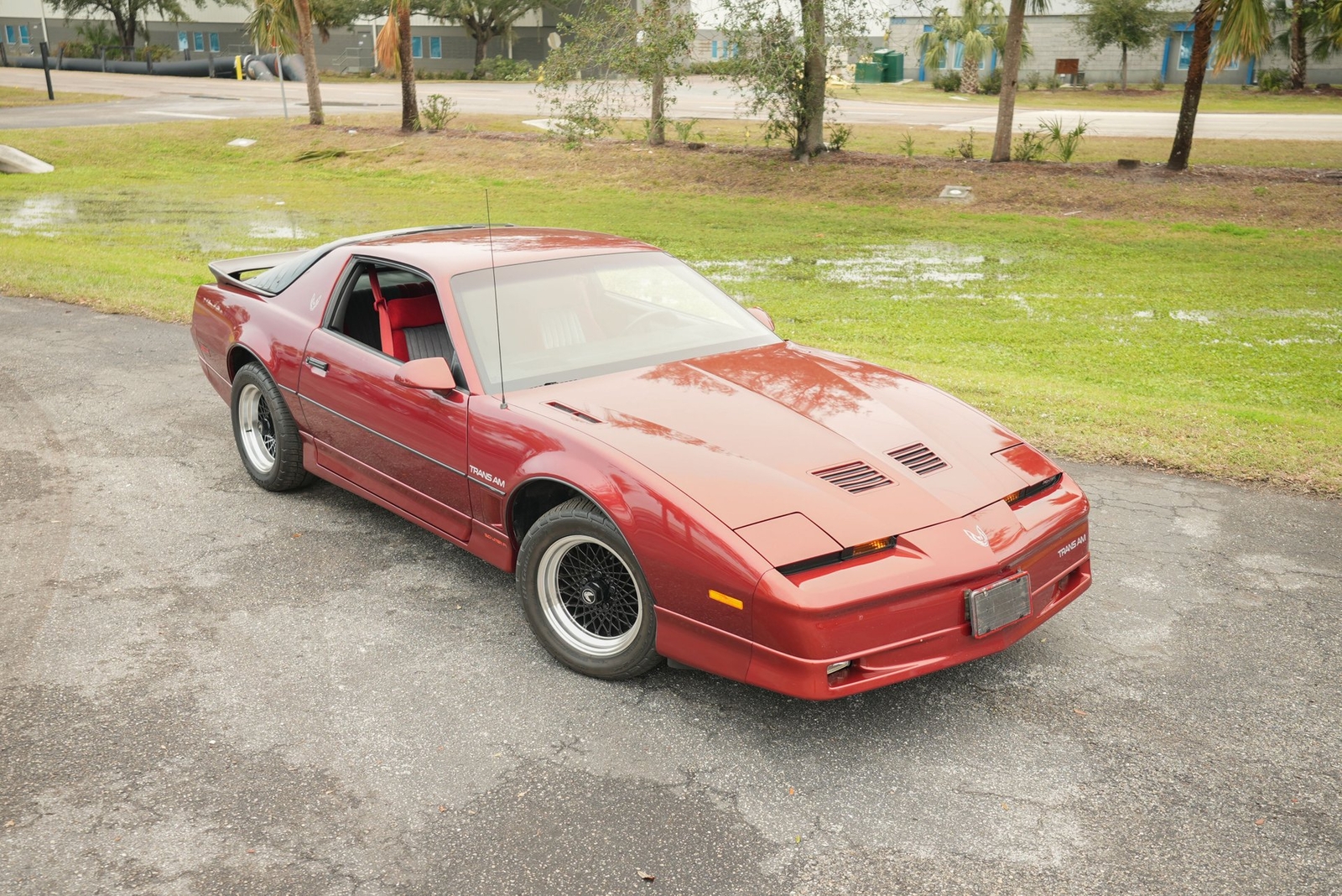 Pontiac-Trans-Am-1986-Coupe-20