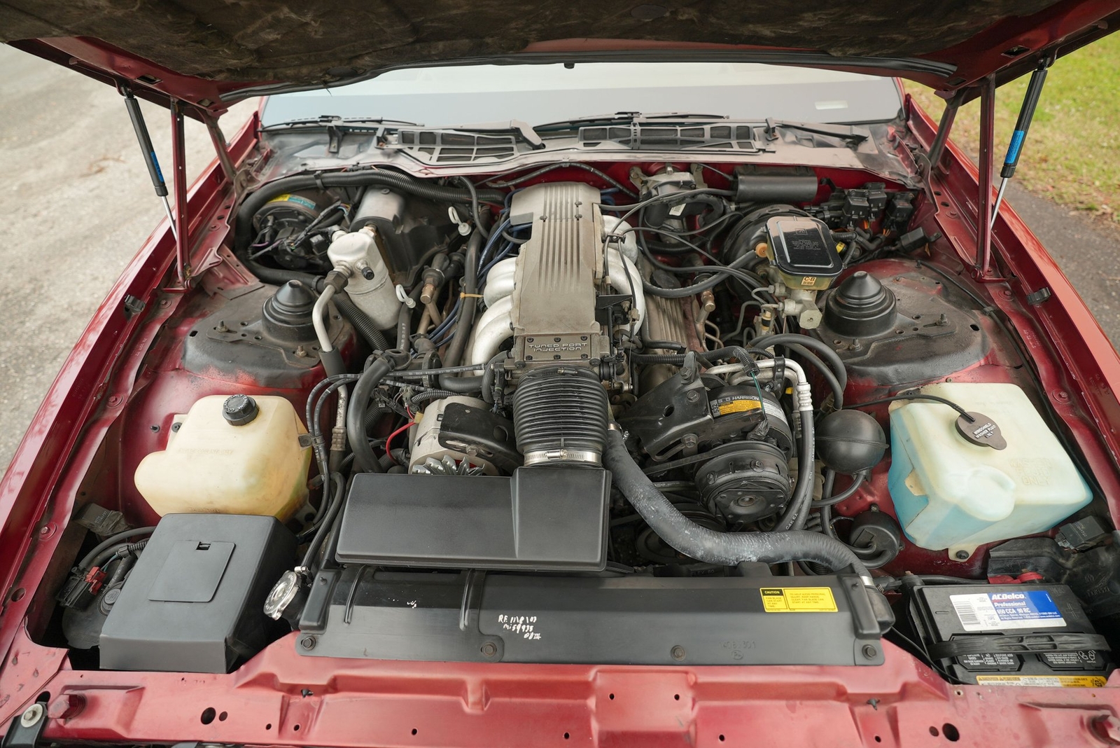 Pontiac-Trans-Am-1986-Coupe-3