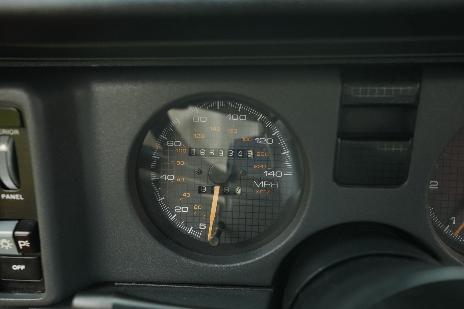 Pontiac-Trans-Am-1986-Coupe-7
