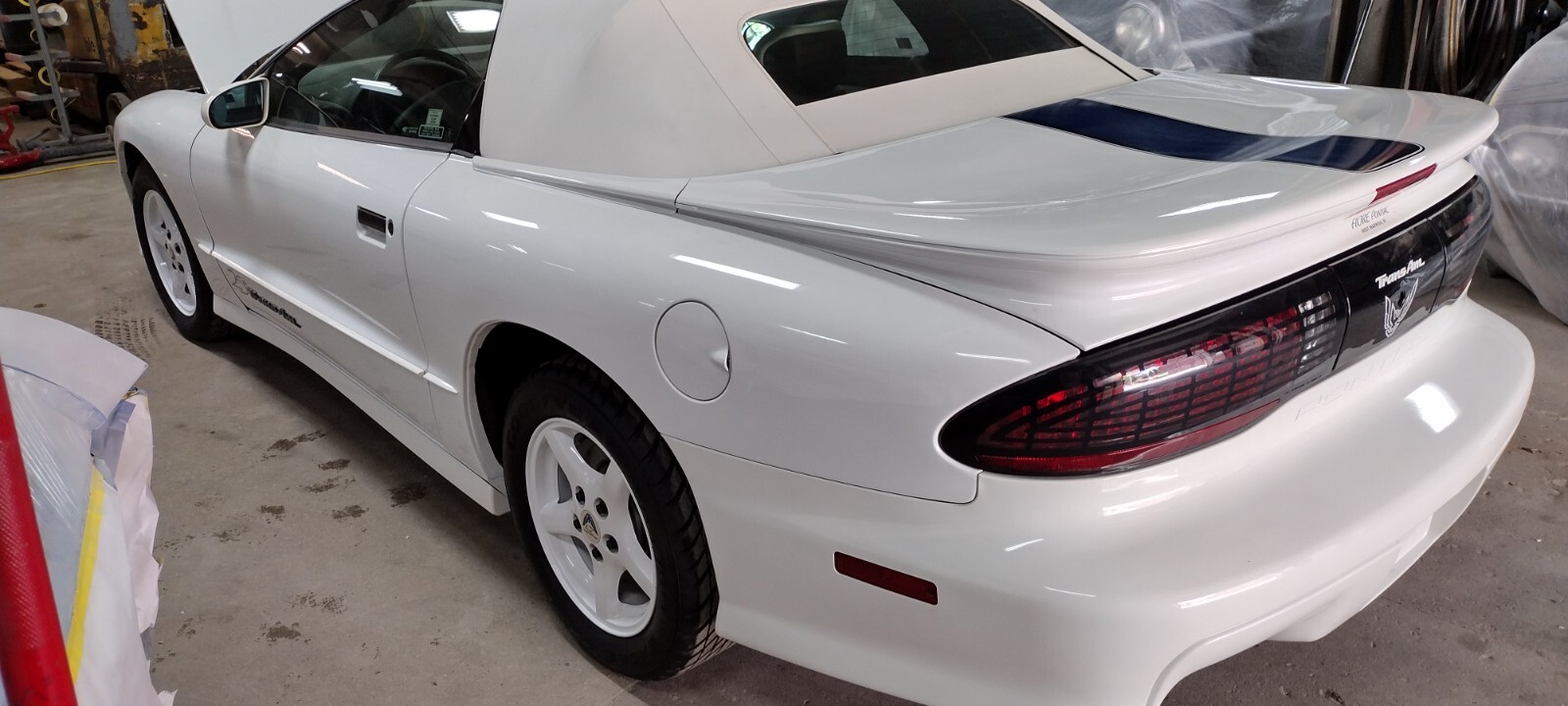 Pontiac-Trans-Am-1994-9