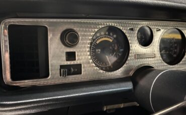 Pontiac-Trans-Am-built-455-4speed-1976-29