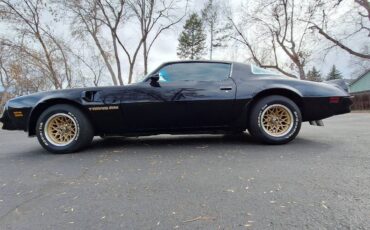 Pontiac-Trans-am-1978-black-12