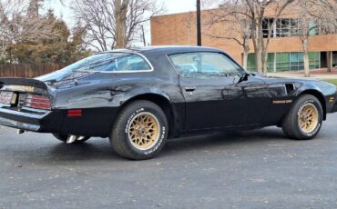 Pontiac-Trans-am-1978-black-4