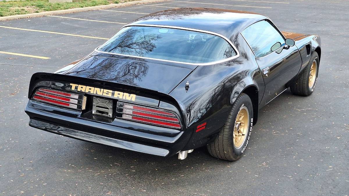 Pontiac-Trans-am-1978-black-5