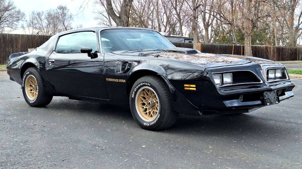 Pontiac-Trans-am-1978-black