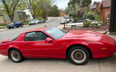 Pontiac-Trans-am-gta-1991-red-2