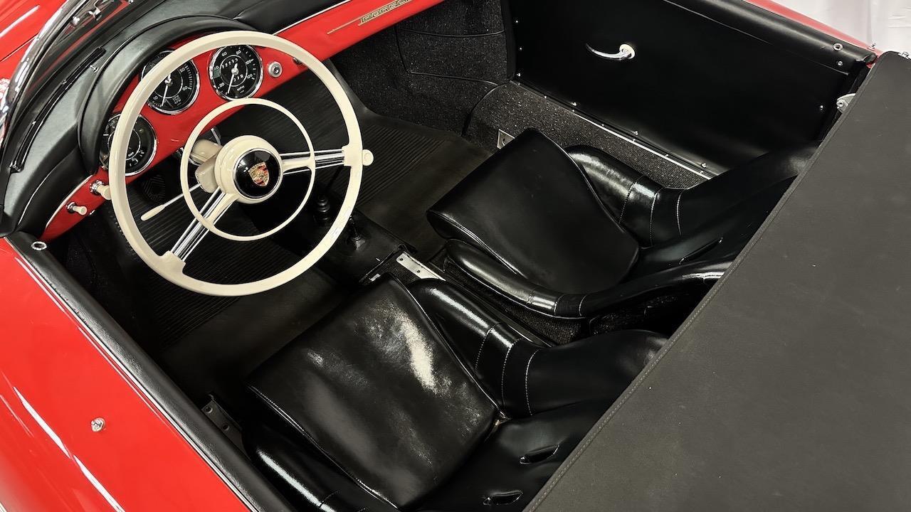 Porsche-356-1957-Convertible-17