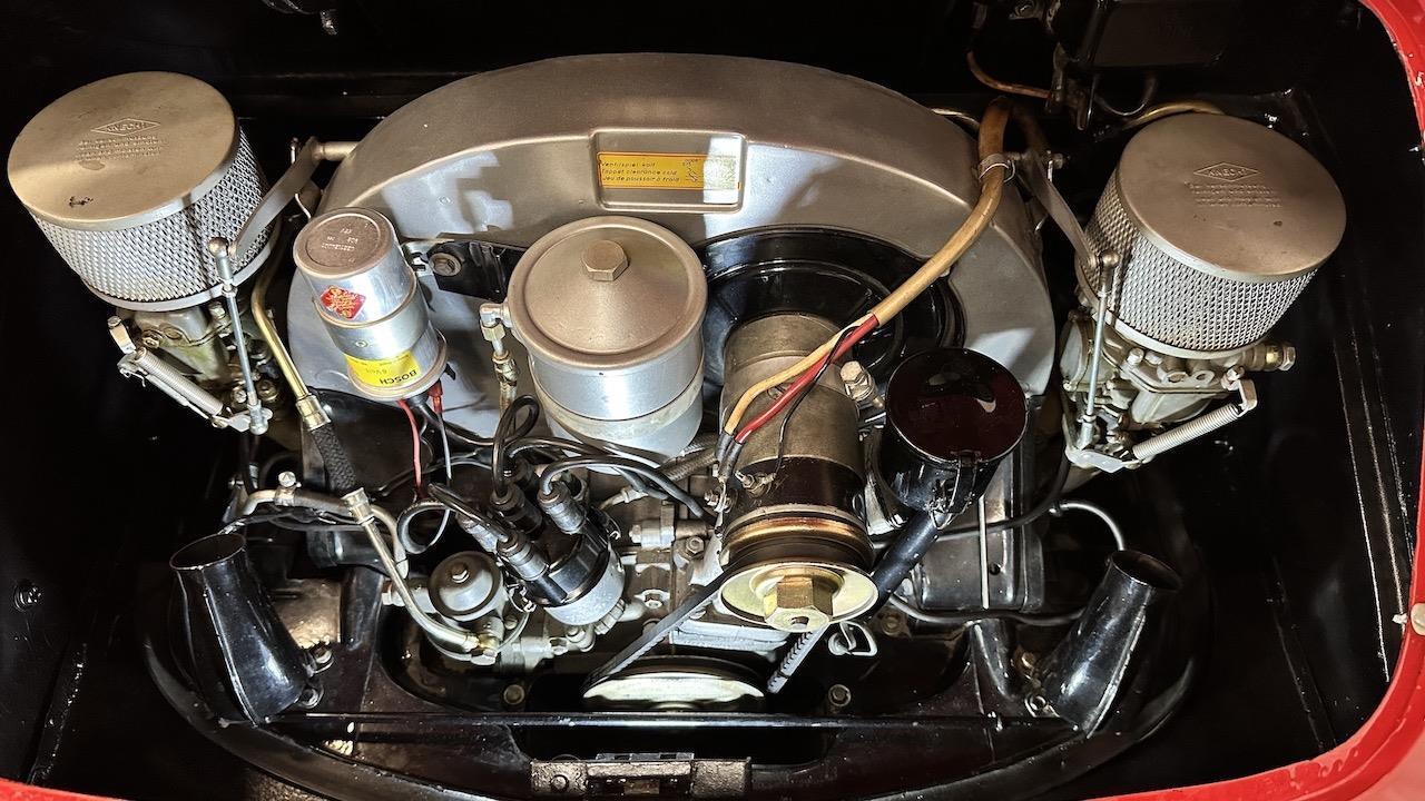 Porsche-356-1957-Convertible-2
