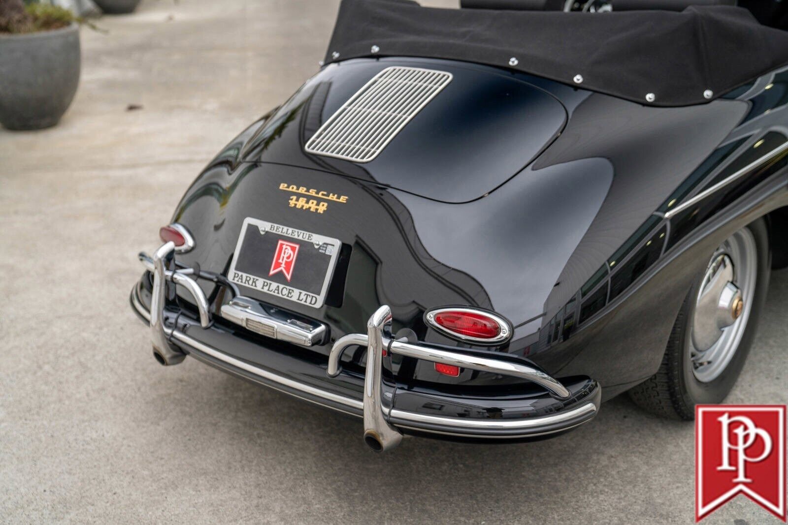 Porsche-356-1958-Convertible-12