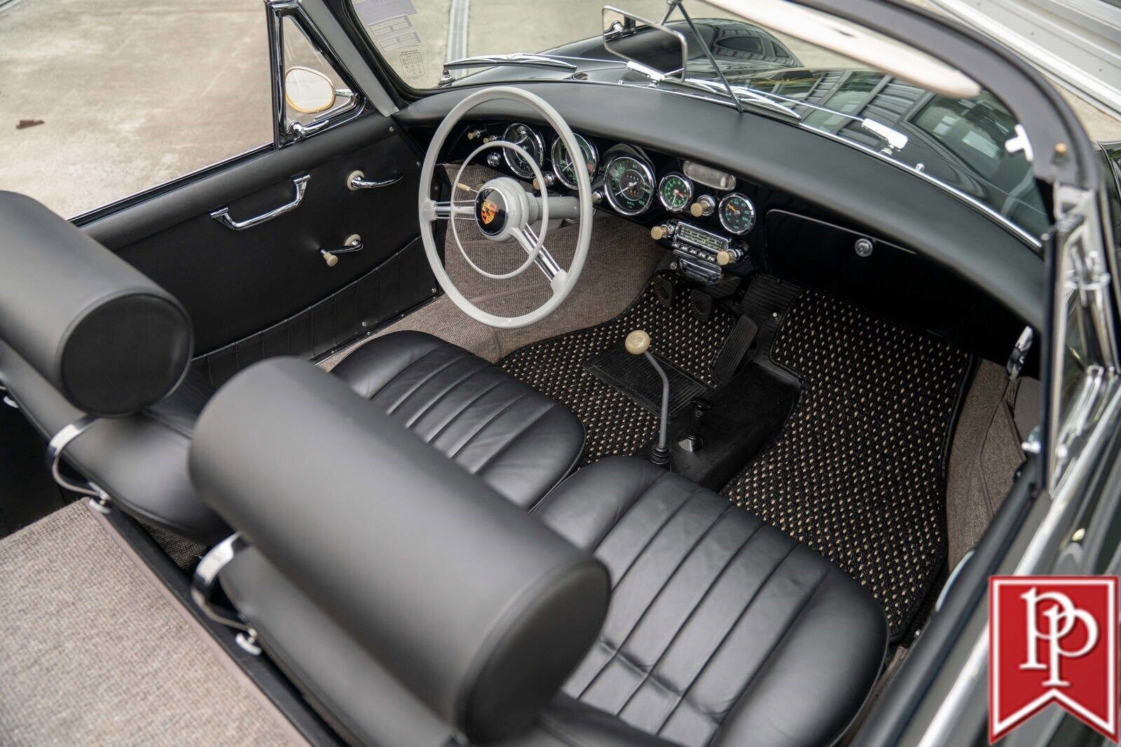 Porsche-356-1958-Convertible-8