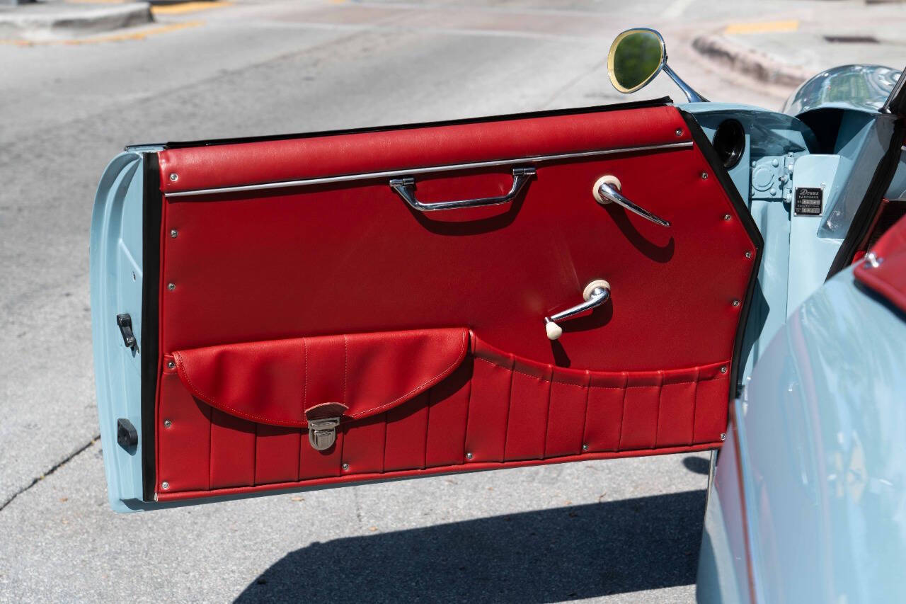 Porsche-356-1959-Convertible-16
