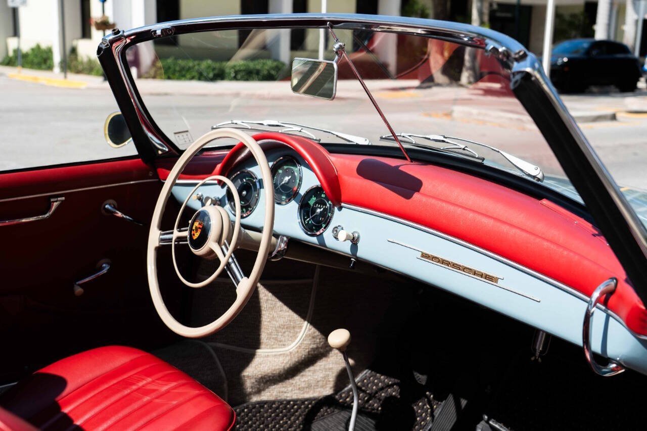 Porsche-356-1959-Convertible-21