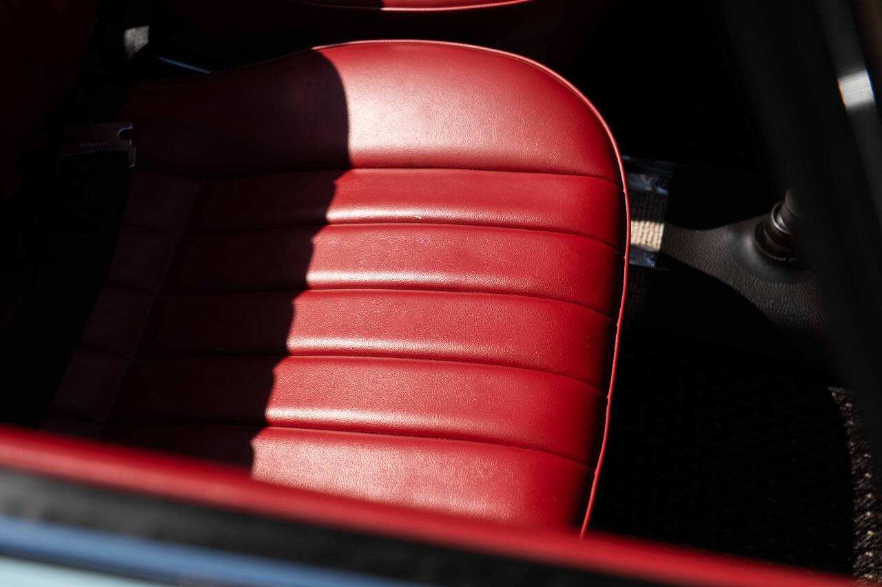 Porsche-356-1959-Convertible-24