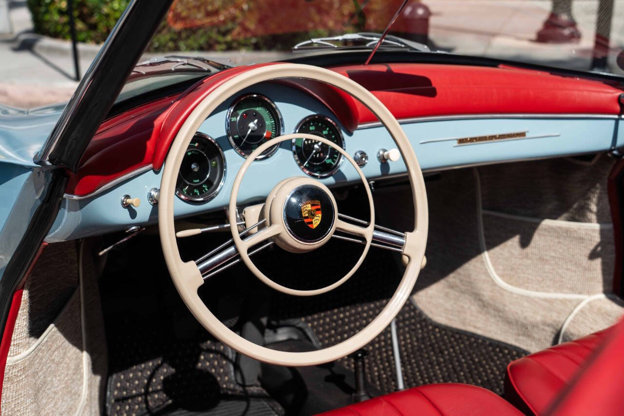 Porsche-356-1959-Convertible-29