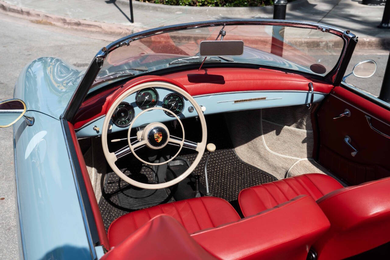 Porsche-356-1959-Convertible-3