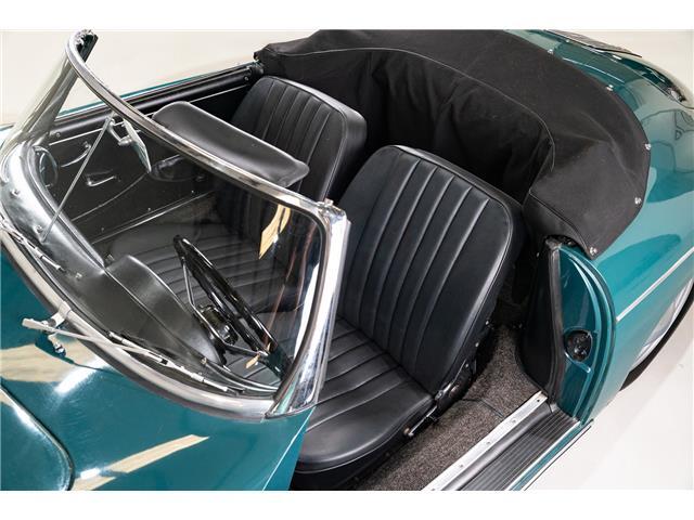 Porsche-356-1960-Roadster-18