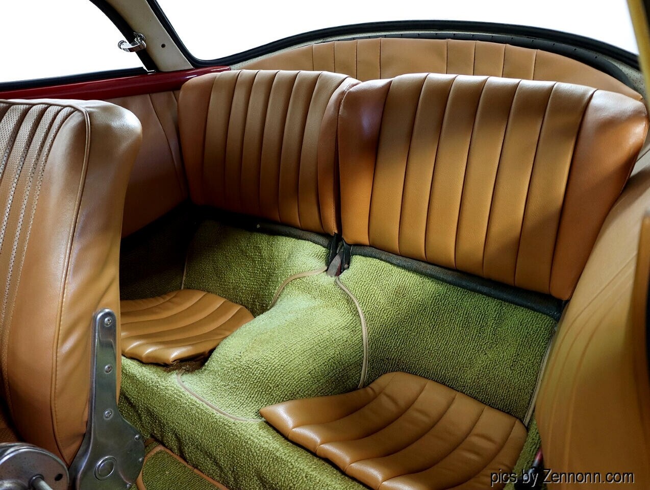 Porsche-356-1961-Coupe-16