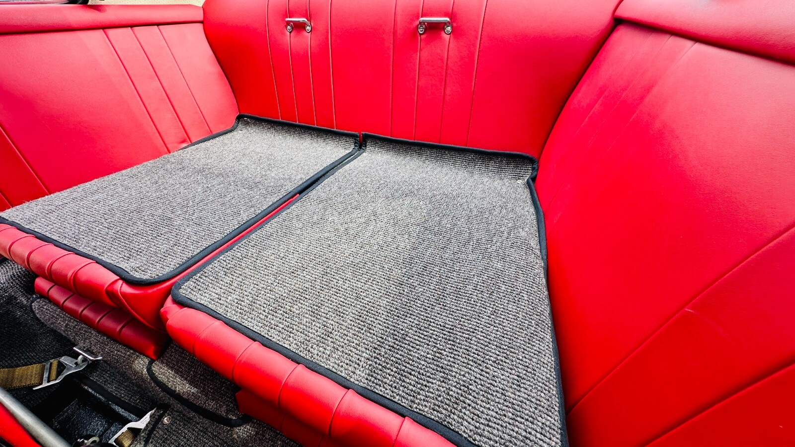 Porsche-356-1963-Coupe-39