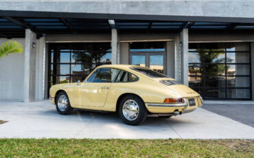 Porsche-911-1965-Coupe-1