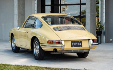 Porsche-911-1965-Coupe-15