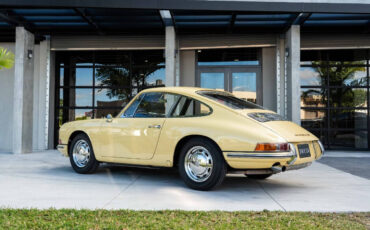 Porsche-911-1965-Coupe-16