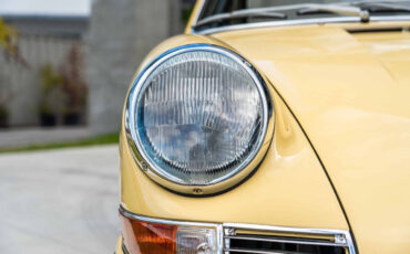 Porsche-911-1965-Coupe-22