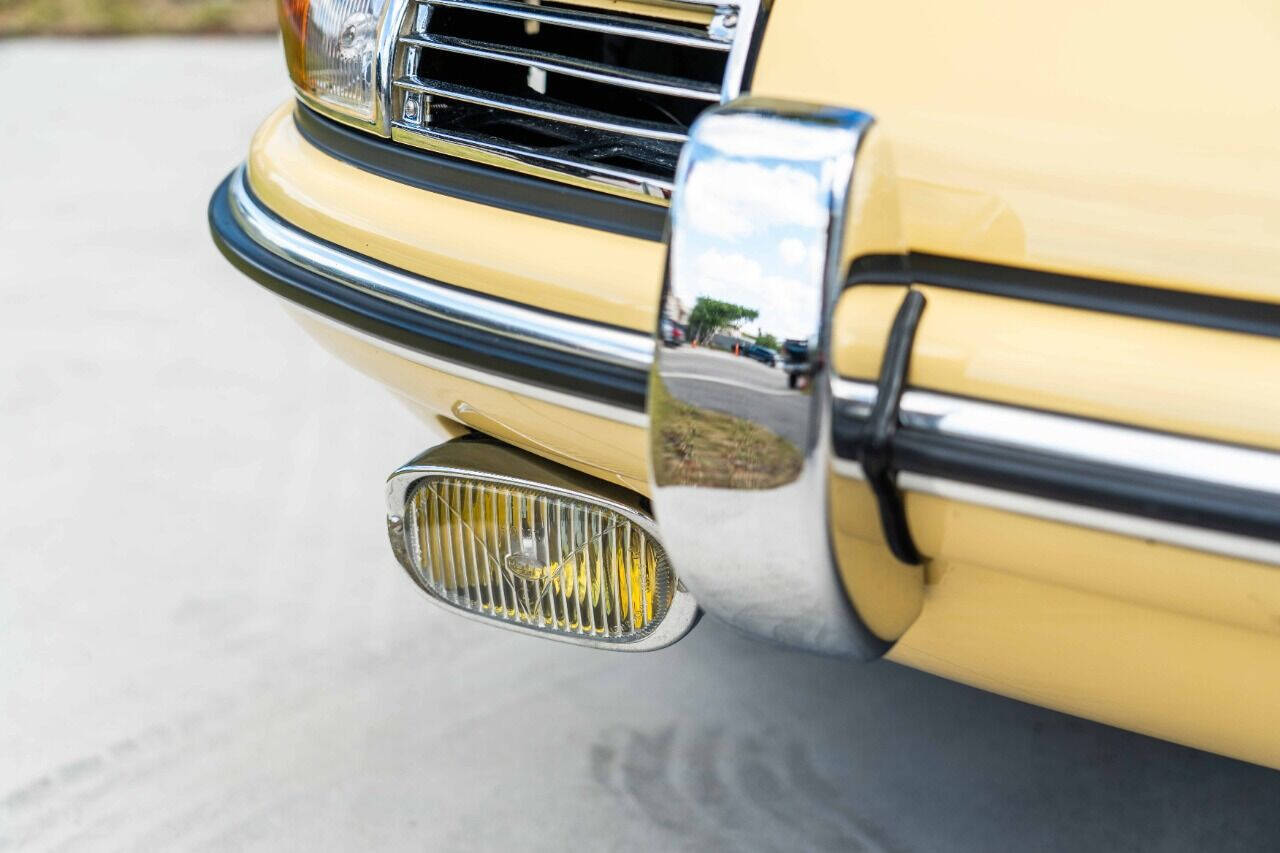 Porsche-911-1965-Coupe-25