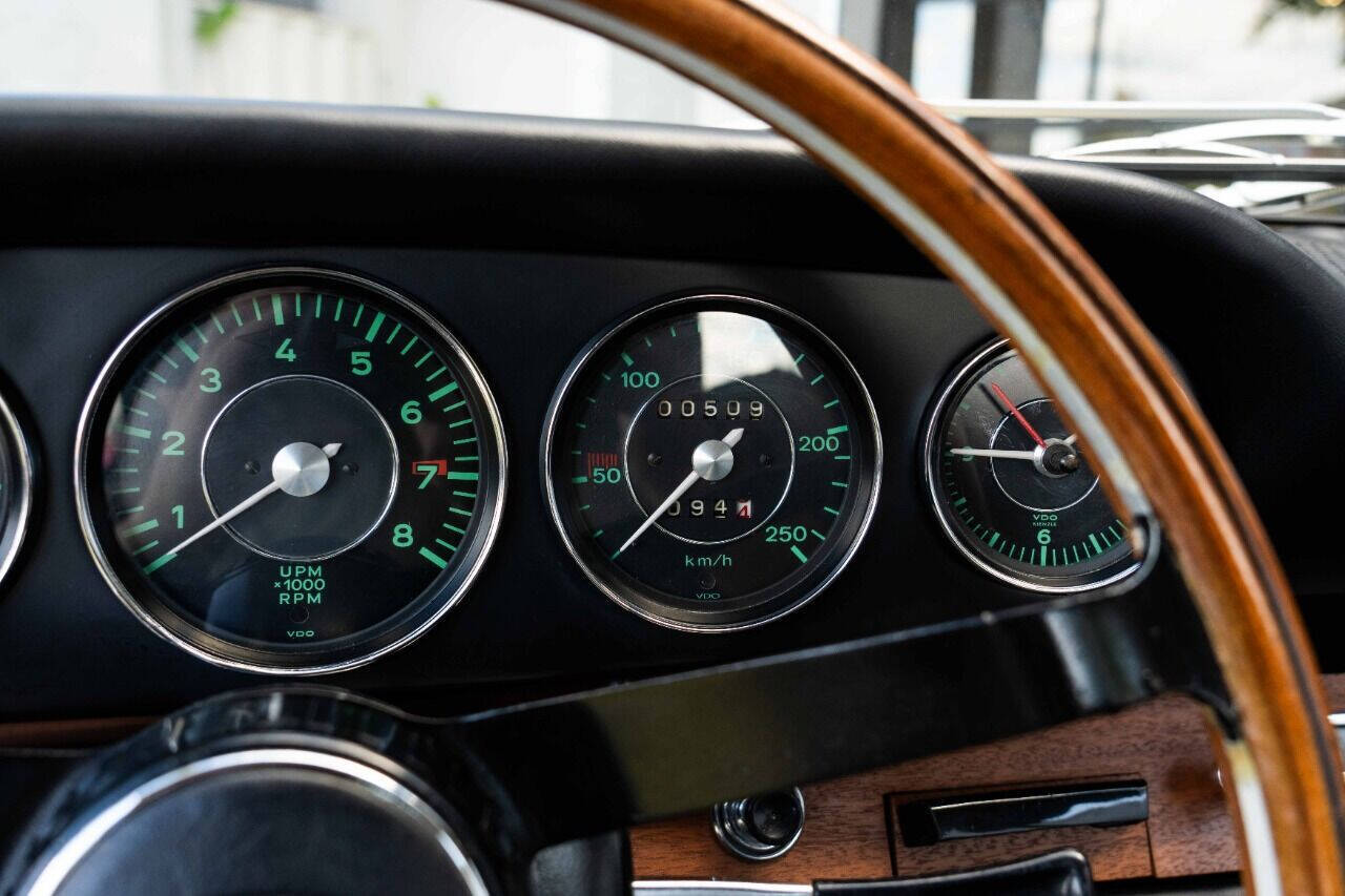 Porsche-911-1965-Coupe-3