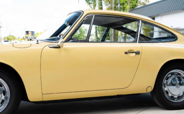 Porsche-911-1965-Coupe-34
