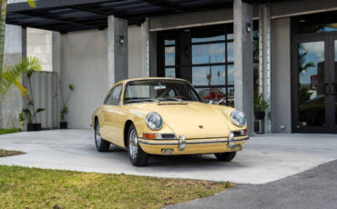 Porsche-911-1965-Coupe-8