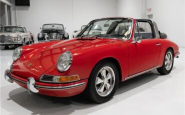 Porsche-911-1967-Targa-2