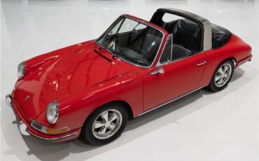 Porsche-911-1967-Targa-9