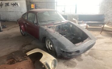 Porsche-911-1968-15