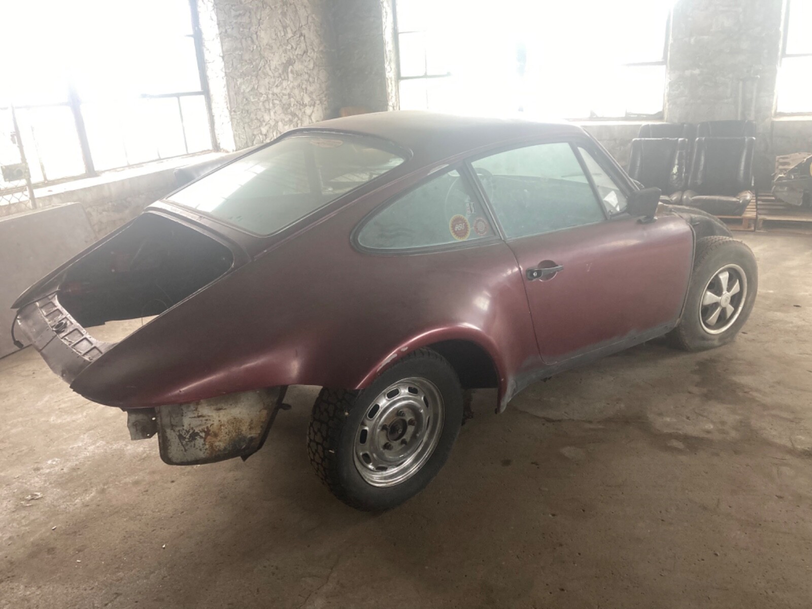 Porsche-911-1968-4