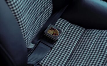 Porsche-911-1968-Coupe-20
