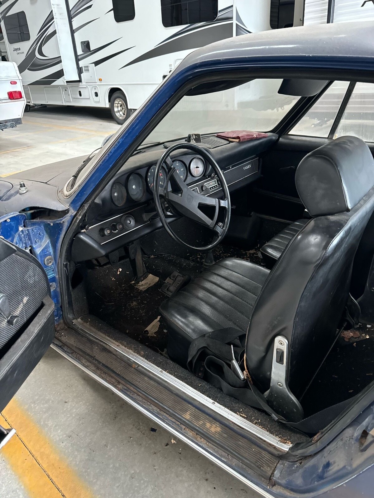 Porsche-911-1969-Coupe-10