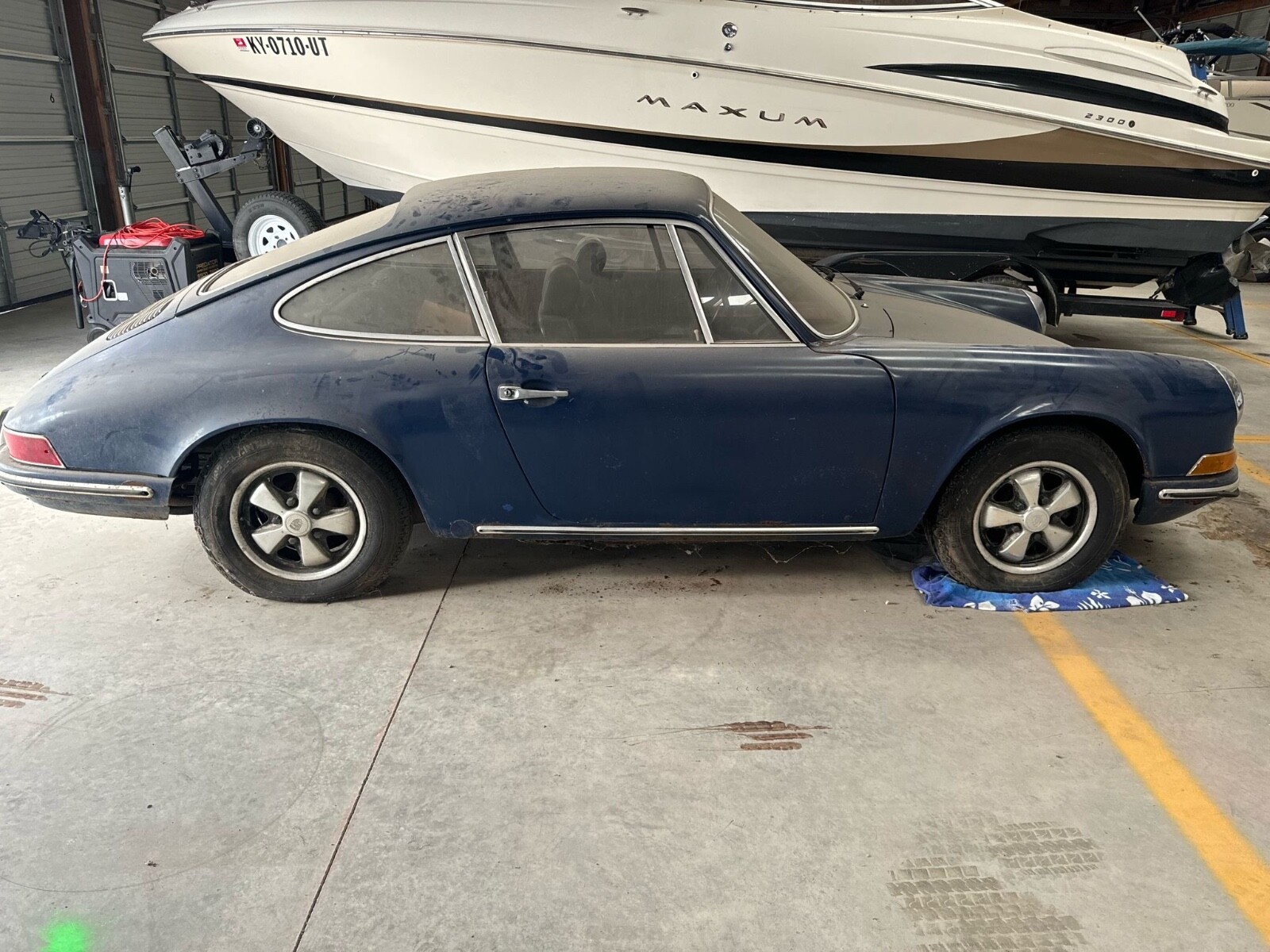 Porsche-911-1969-Coupe-6