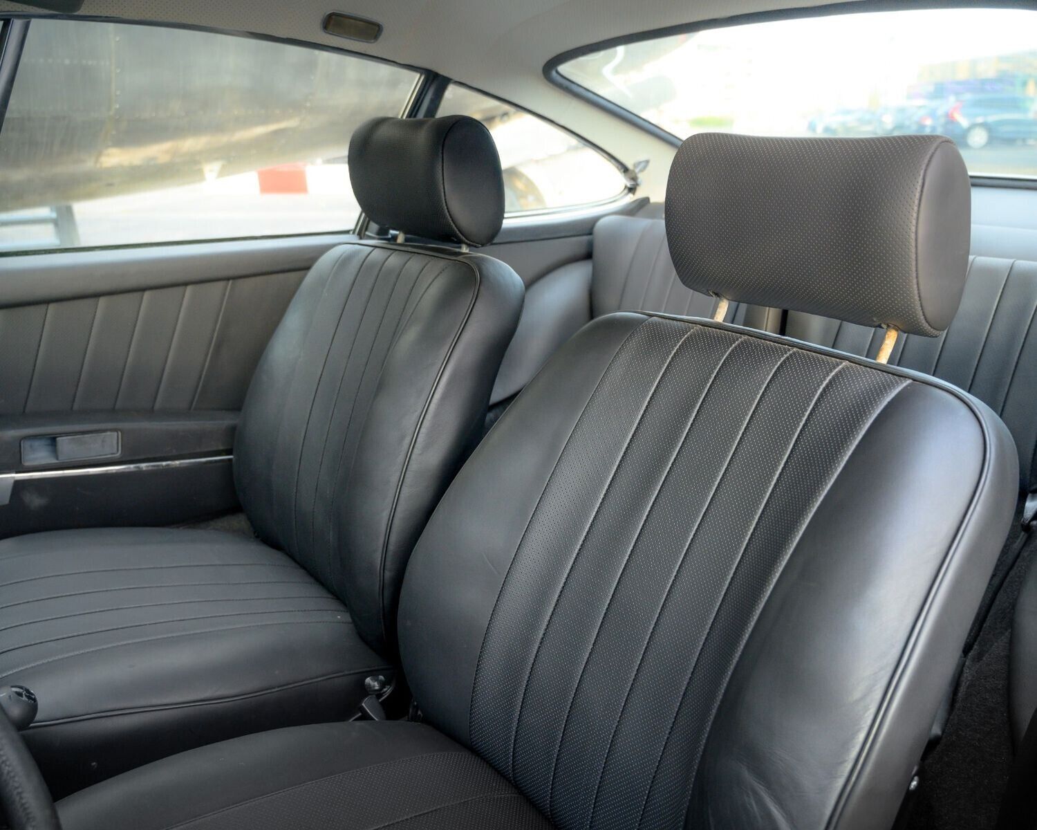 Porsche-911-1972-Coupe-11