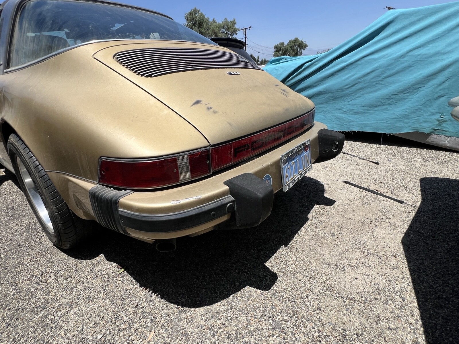 Porsche-911-1974-10