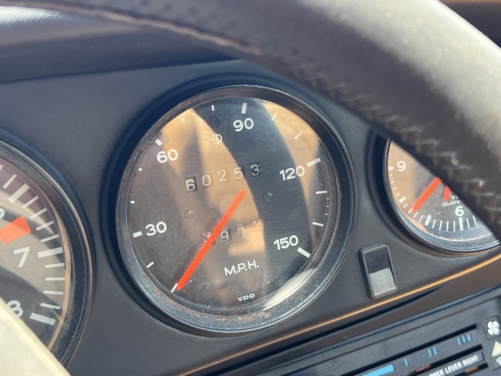 Porsche-911-1974-16