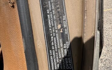 Porsche-911-1974-19