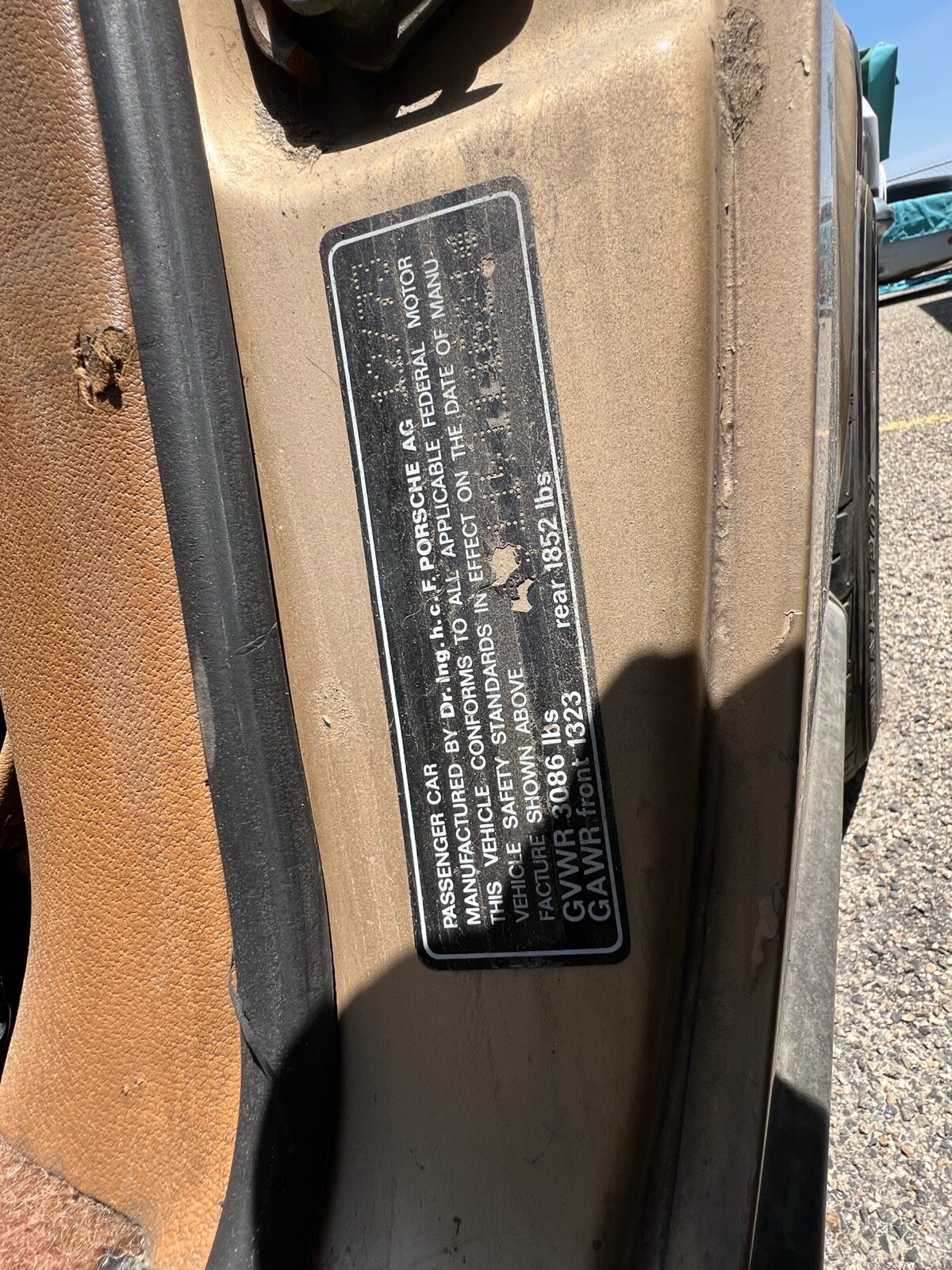 Porsche-911-1974-19