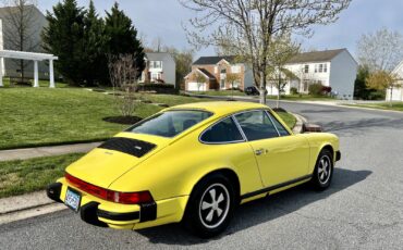 Porsche-911-1974-2