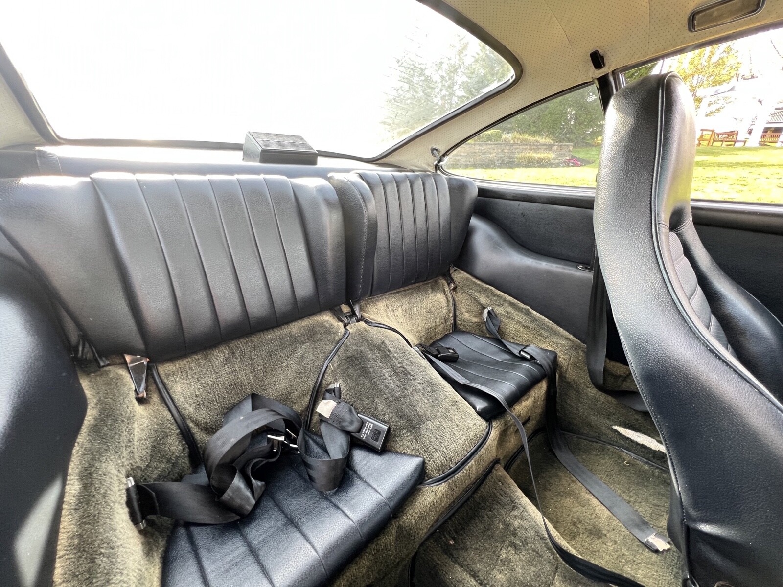 Porsche-911-1974-22