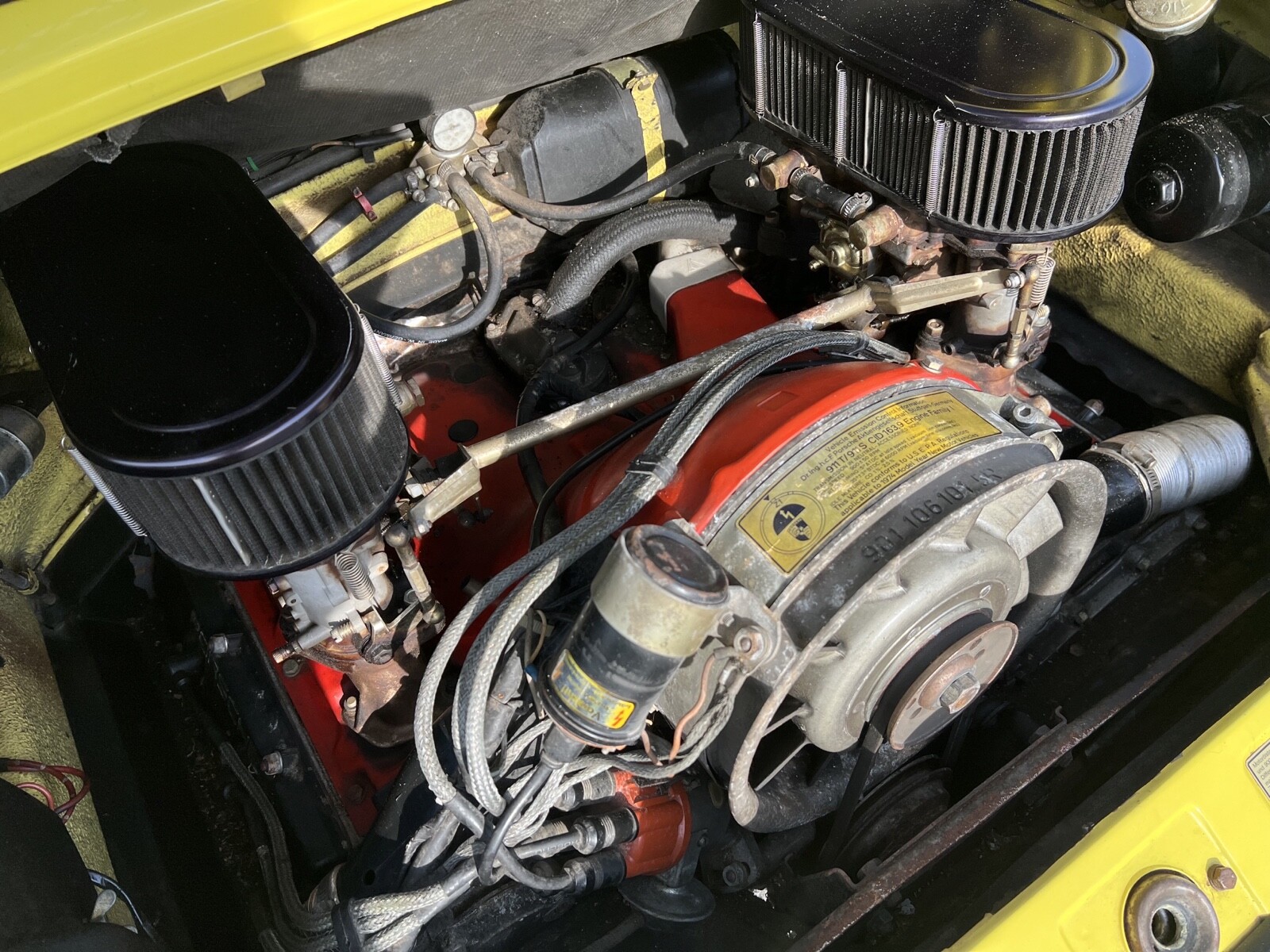 Porsche-911-1974-27